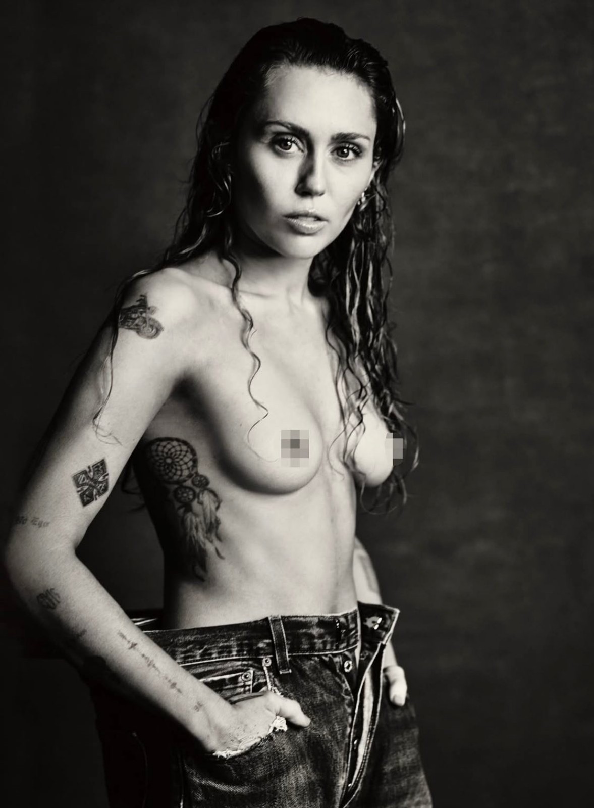 MILEY CYRUS X PERFECT MAGAZINE Poster