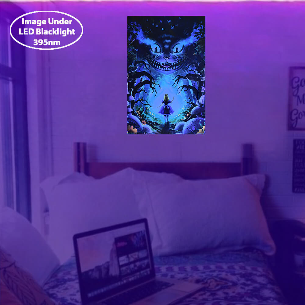 Alice in Wonderland – Non-Flocked Blacklight Poster 24.5″ x 36.5″ Laminated