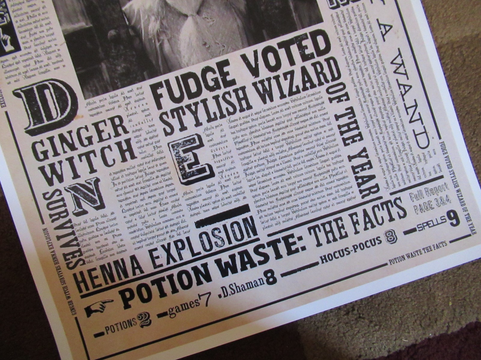 Harry Potter- The Daily Prophet ( 11″ x 17″ ) Collector’s Poster Print – B2G1F