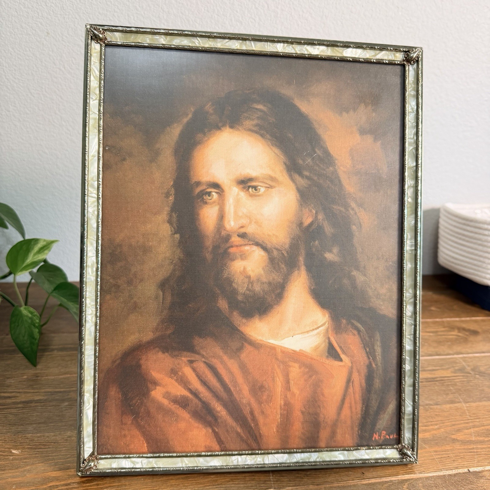 Beautiful Vintage Jesus Christ Life Like Print on Canvas Paper Framed 15″x11″