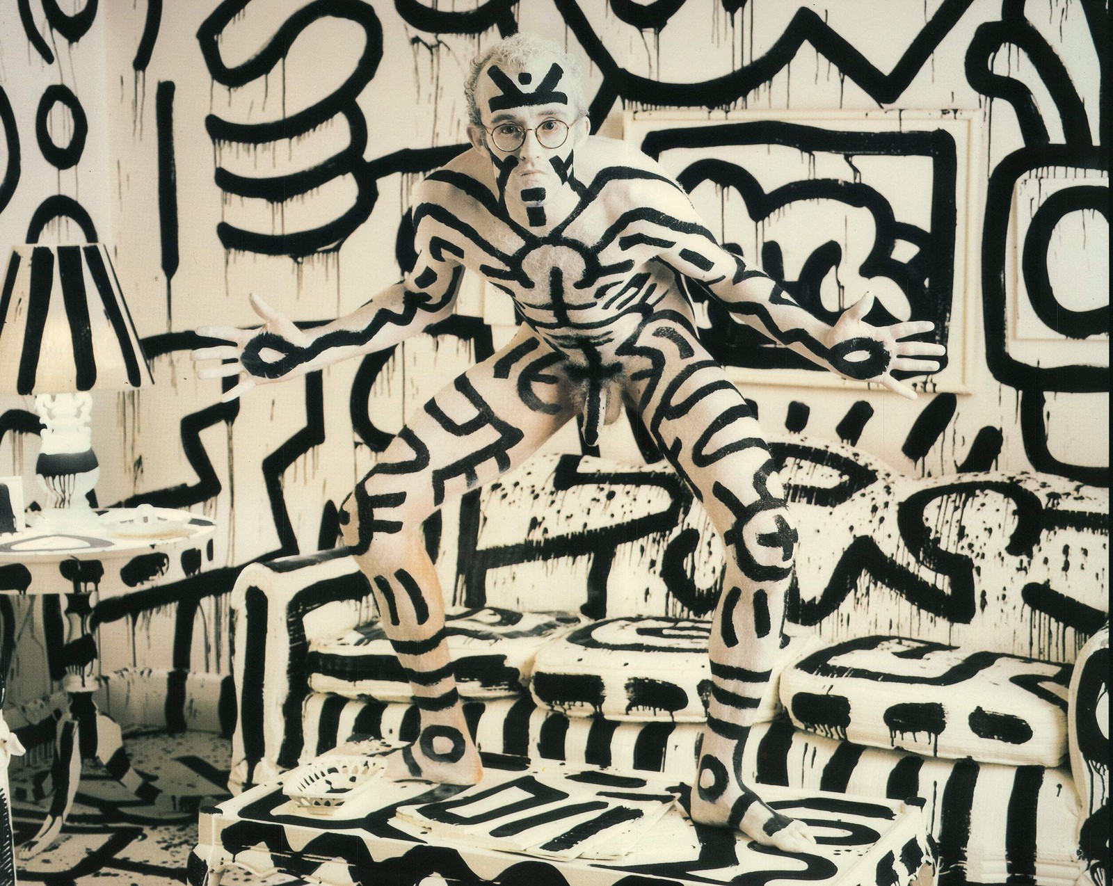 ANNIE LEIBOVITZ Keith Haring Painted Nude 30″ x 24″ Offset Lithograph 1992 Photo
